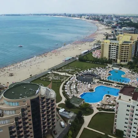 Sunny Plaza 4-34 Daire *
